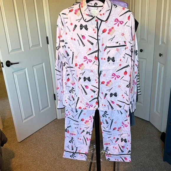 kate spade Pink Bow and Lipstick Pajama Set - Picture 7 of 7